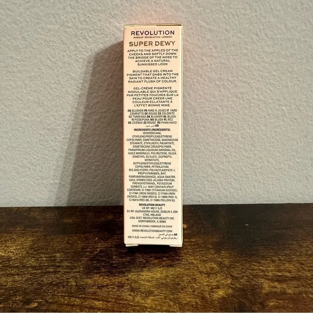 Fake The Flush‎ Revolution Beauty, Superdewy Liquid Blush,